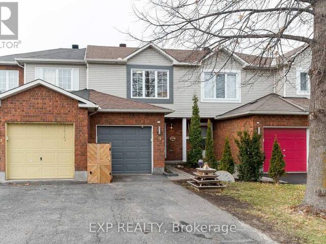 99 LOCHELAND CRESCENT Ottawa Ontario