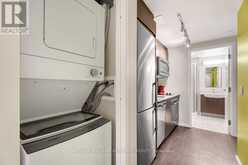 2915 - 105 CHAMPAGNE AVENUE S Ottawa