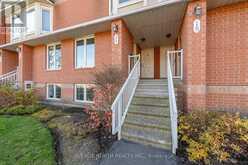 24 LAKEPOINTE DRIVE Ottawa