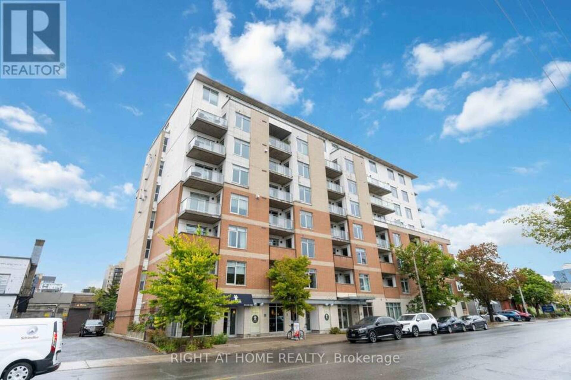 506 - 131 HOLLAND AVENUE Ottawa