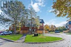 207 - 6 TERRACE DRIVE Ottawa