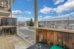 18 - 208 CHAPMAN MILLS DRIVE Ottawa