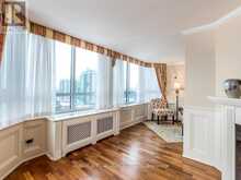 914 - 80 SANDCASTLE DRIVE Ottawa