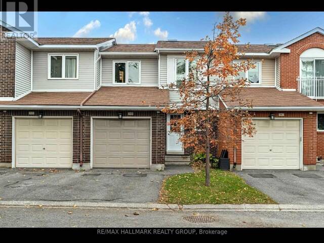 30B CASTLEBROOK LANE Ottawa Ontario