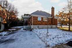 211 MCGILLIVRAY STREET Ottawa