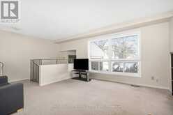 16B SONNET CRESCENT Ottawa