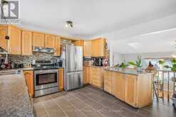 1073 GREENLANE ROAD W Champlain