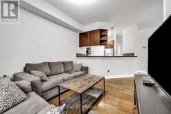 203 - 711 CHURCHILL AVENUE N Ottawa