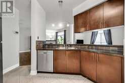 203 - 711 CHURCHILL AVENUE N Ottawa