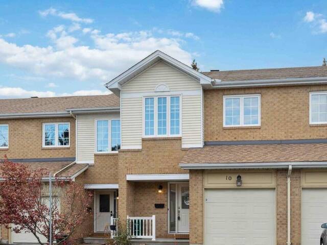 10 STONEBRIAR DRIVE Ottawa Ontario