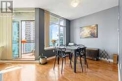 1101 - 570 LAURIER AVENUE W Ottawa