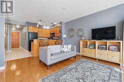 1101 - 570 LAURIER AVENUE W Ottawa