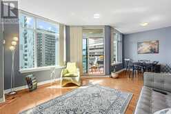 1101 - 570 LAURIER AVENUE W Ottawa