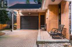 6654 CAROLIN COURT Ottawa