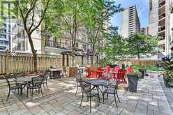 1808 - 470 LAURIER AVENUE W Ottawa