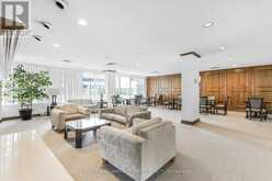 2304 - 530 LAURIER AVENUE W Ottawa