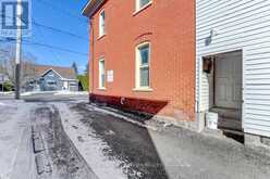 117 BROCKVILLE STREET Smiths Falls