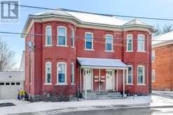 117 BROCKVILLE STREET Smiths Falls