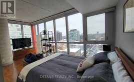 UNIT 1110 - 324 LAURIER AVENUE W Ottawa