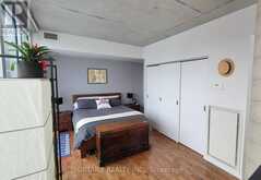 UNIT 1110 - 324 LAURIER AVENUE W Ottawa