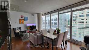 UNIT 1110 - 324 LAURIER AVENUE W Ottawa