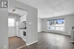 98 - 13C WOODVALE GN CRESCENT Ottawa