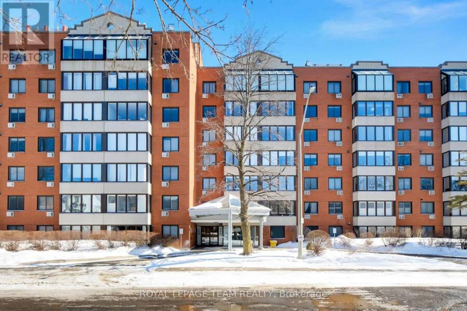 401 - 225 ALVIN ROAD Ottawa