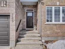 725 MEADOWRIDGE CIRCLE Ottawa