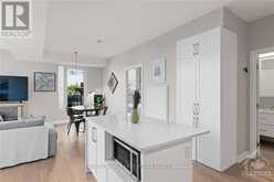 303 - 10 ROSEMOUNT AVENUE Ottawa