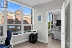 303 - 10 ROSEMOUNT AVENUE Ottawa