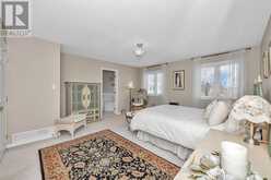 5 LAUMANN COURT Ottawa