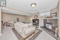 5 LAUMANN COURT Ottawa