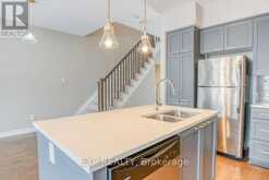 758 CARNELIAN CRESCENT Ottawa