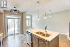 758 CARNELIAN CRESCENT Ottawa