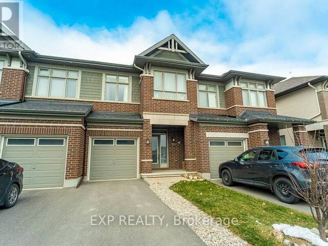 758 CARNELIAN CRESCENT Ottawa Ontario