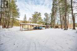 27 MEILLEURS ROAD Laurentian Hills