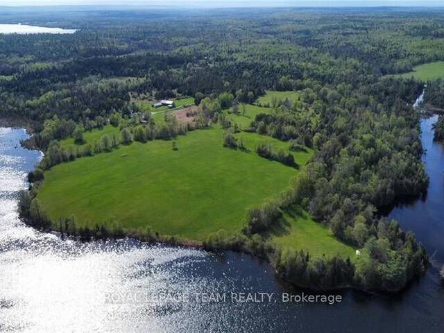 105 HALLIDAY CREEK ROAD Madawaska Ontario