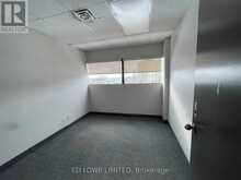 320 - 121 WELLINGTON STREET W Barrie