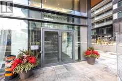 1210 - 39 ROEHAMPTON AVENUE Toronto