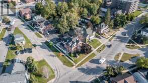 1 BERCZY STREET Barrie 