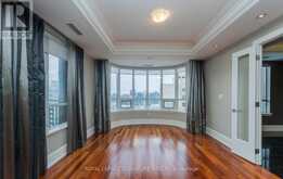 1801C - 662 SHEPPARD AVENUE E Toronto 