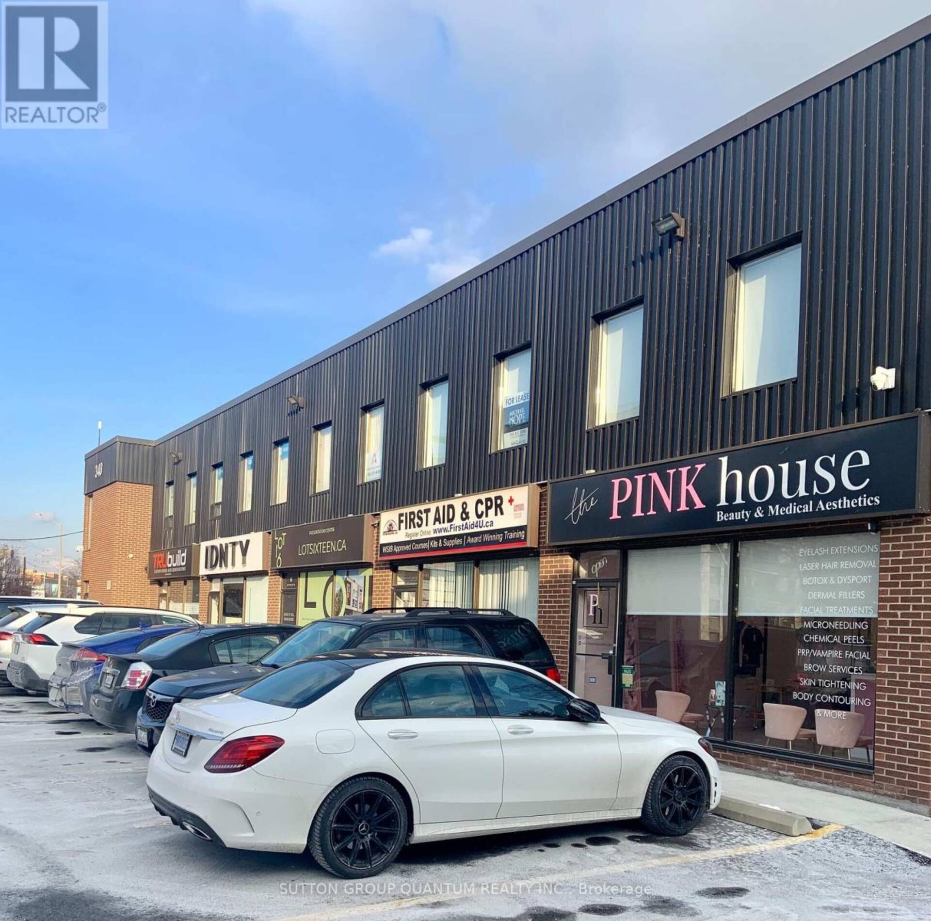 1 - 348 LAKESHORE ROAD E Mississauga