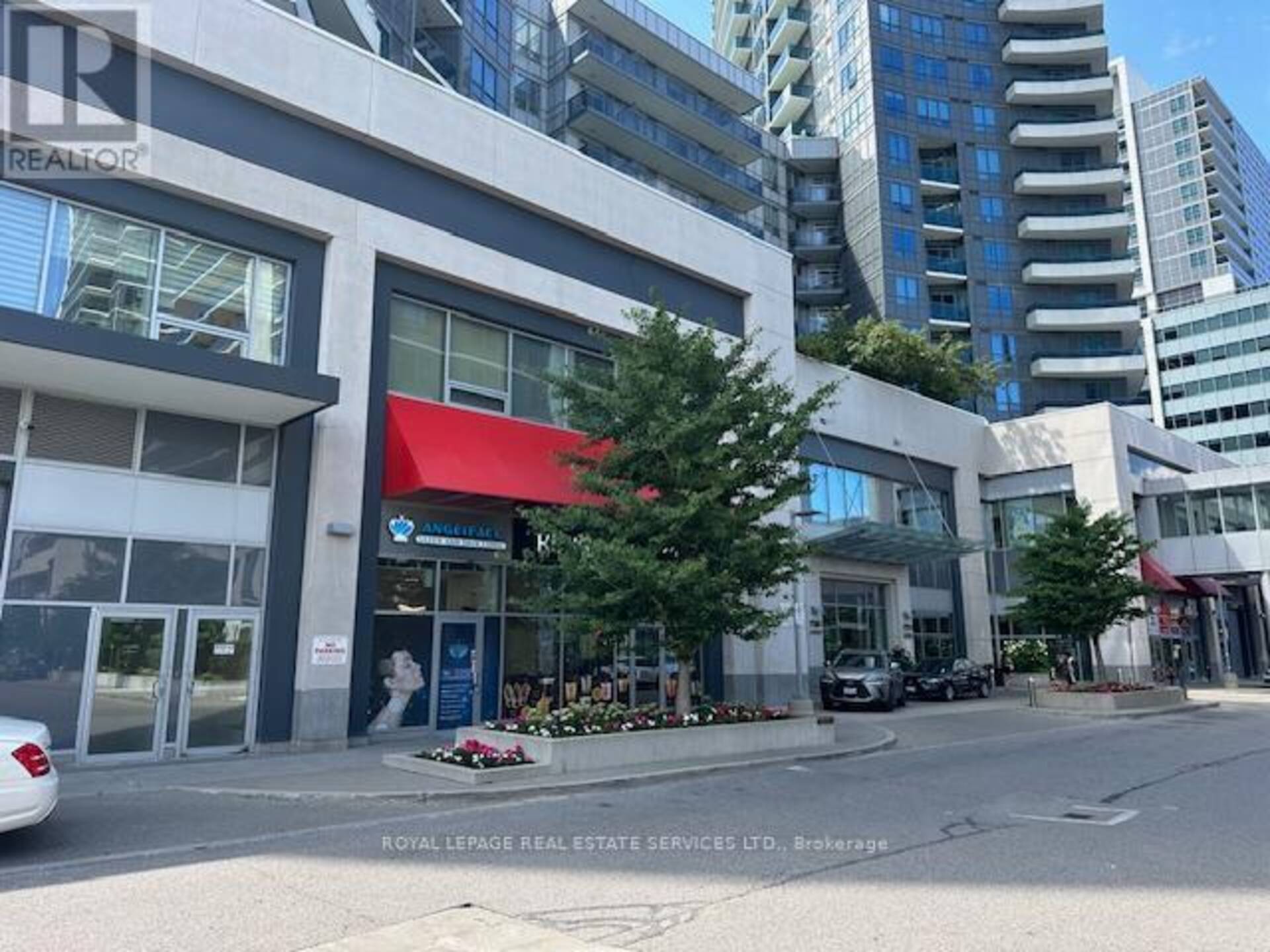 102 - 7163 YONGE STREET Markham