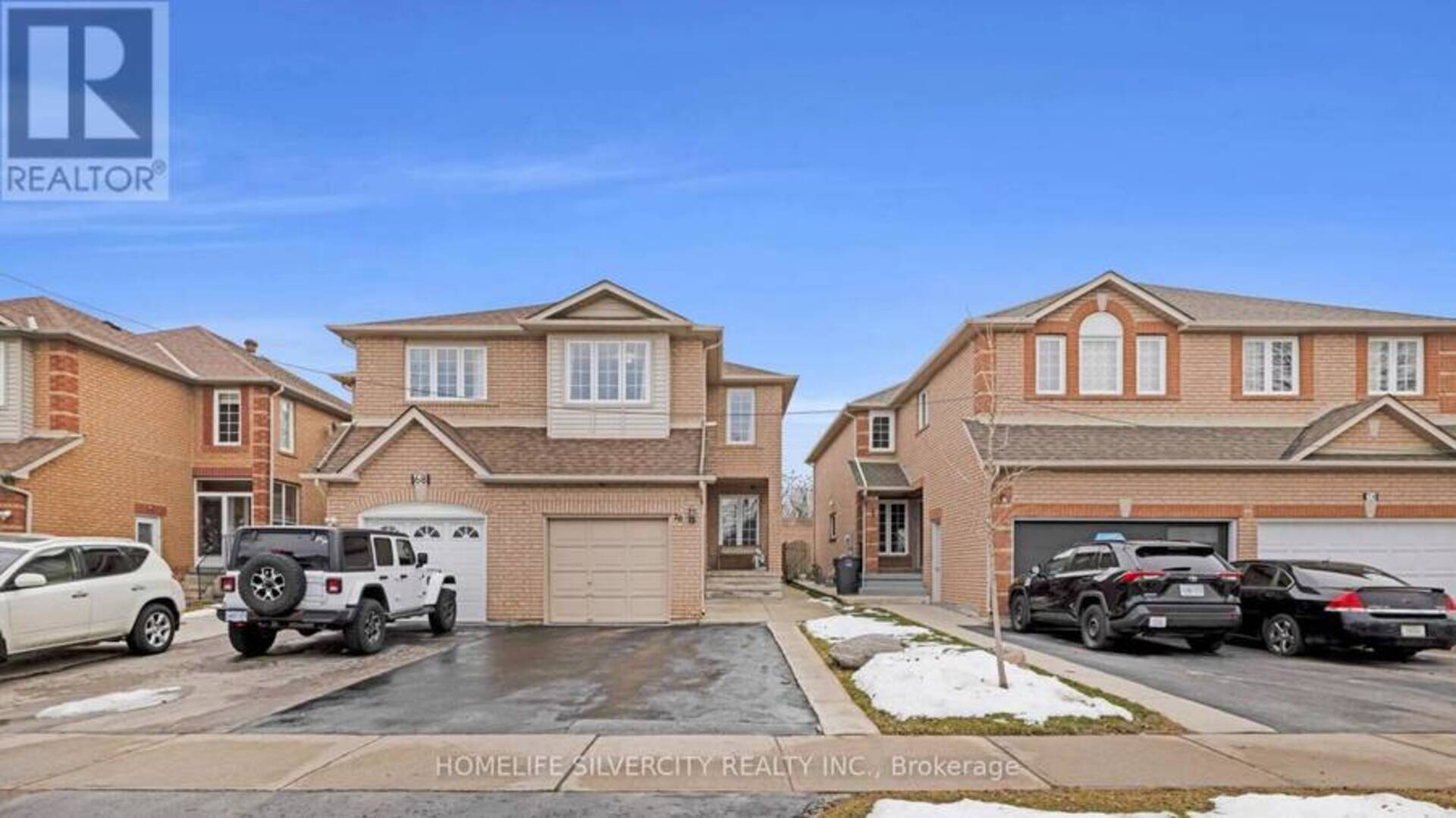 70 TUMBLEWEED TRAIL Brampton 