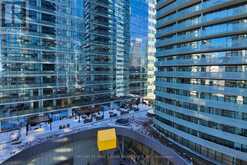 808 - 12 YORK STREET Toronto 