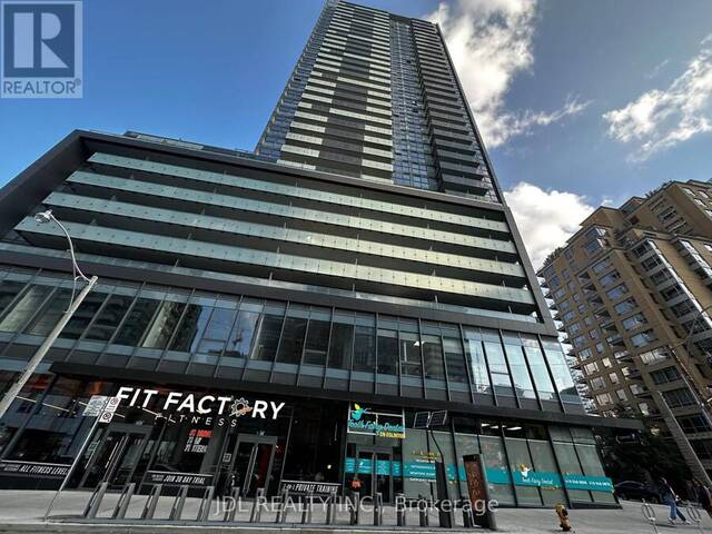 210 - 165 EGLINTON AVENUE E Toronto  Ontario