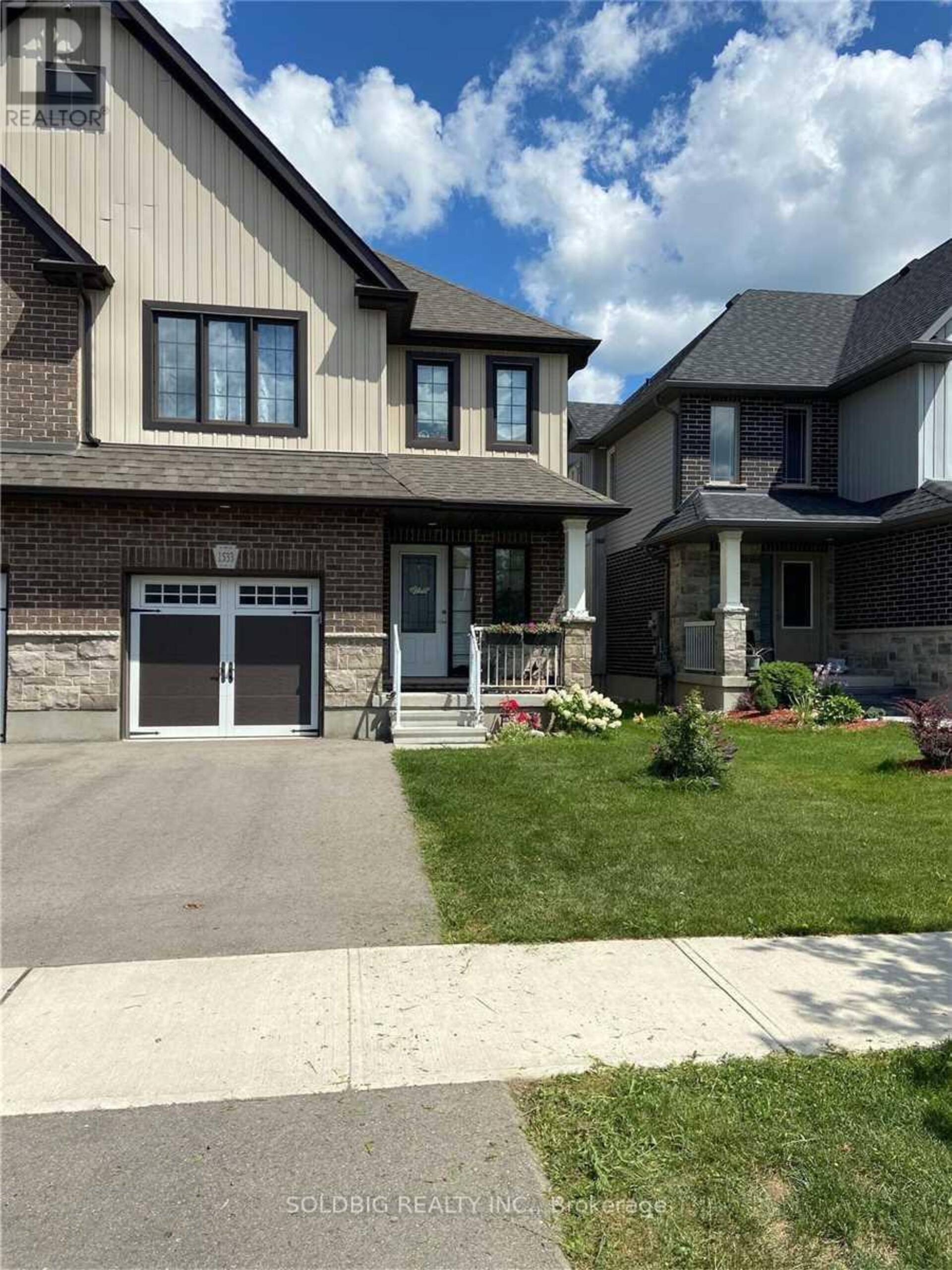 1533 DUNKIRK AVENUE Woodstock