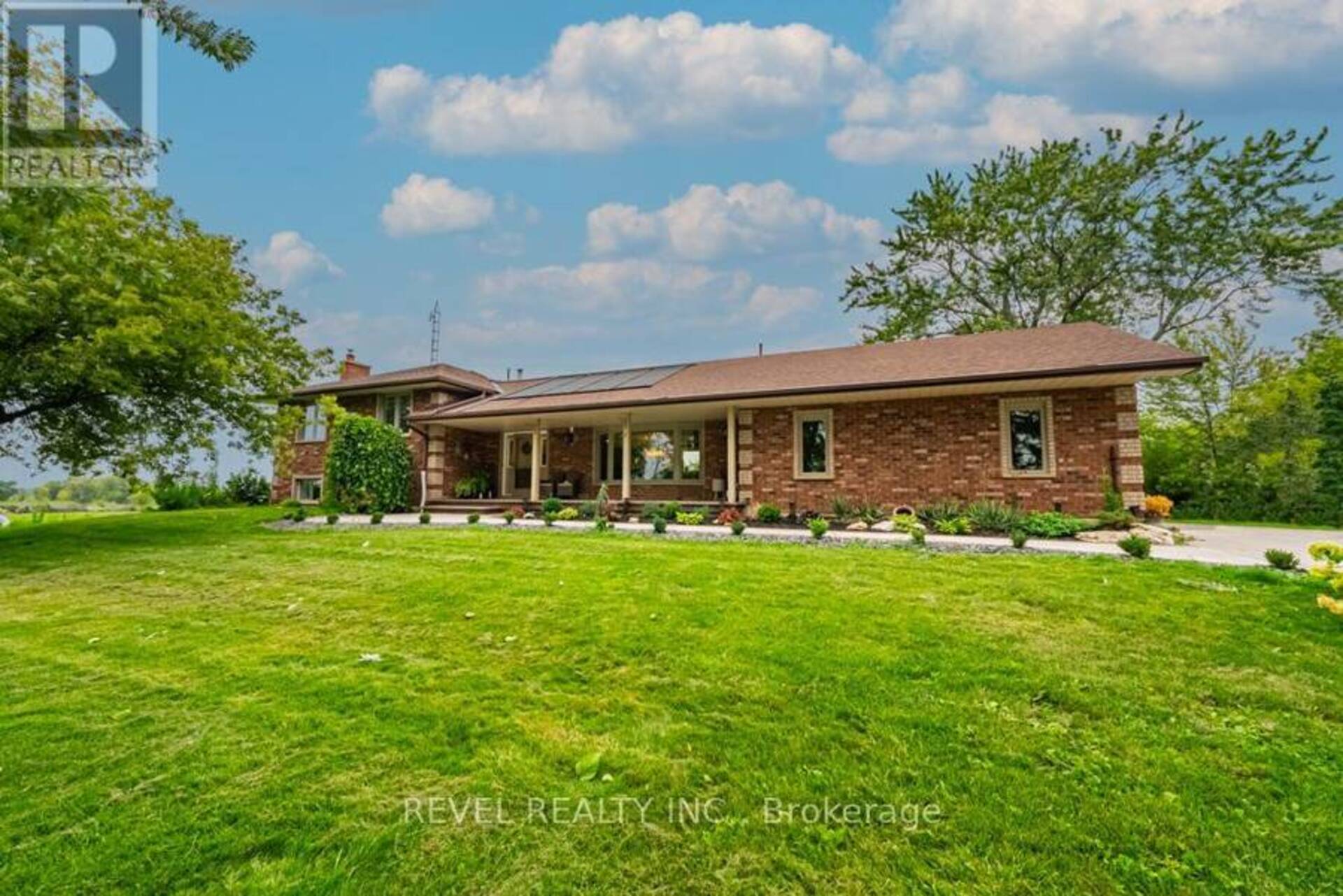 4487 HENDERSON ROAD Milton