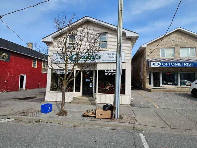 15 MAIN STREET S Newmarket Ontario