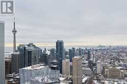 5611 - 197 YONGE STREET Toronto 